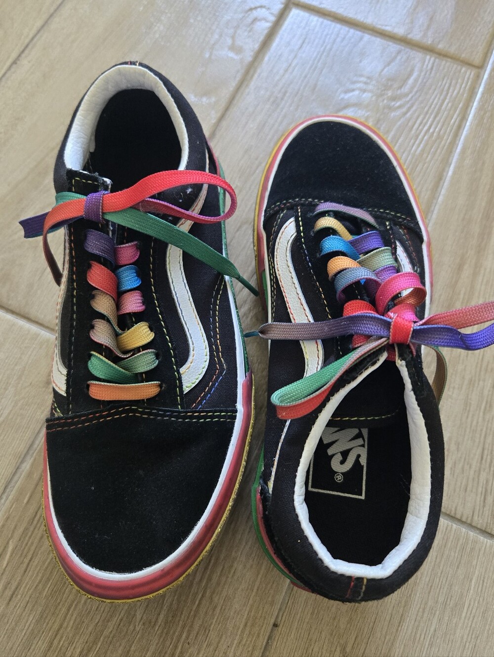 Vans Stacked Old School Pride Platform Sneakers, 3.5/5 - Picture 11 of 15